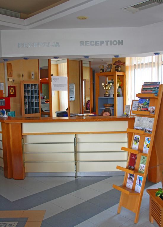 Hotel Prezident Палич Екстериор снимка